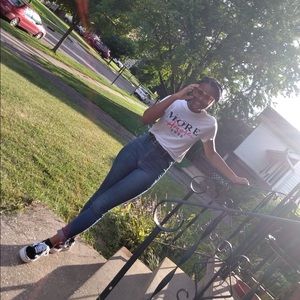 Meet your Posher, Tamia